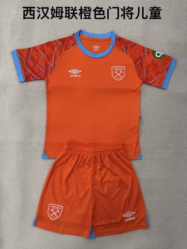 West Ham 25/26 Kids Goalkeeper Orange Soccer Jersey And Shorts West Ham 25/26 Kids Goalkeeper Orange Soccer Jersey And Shorts