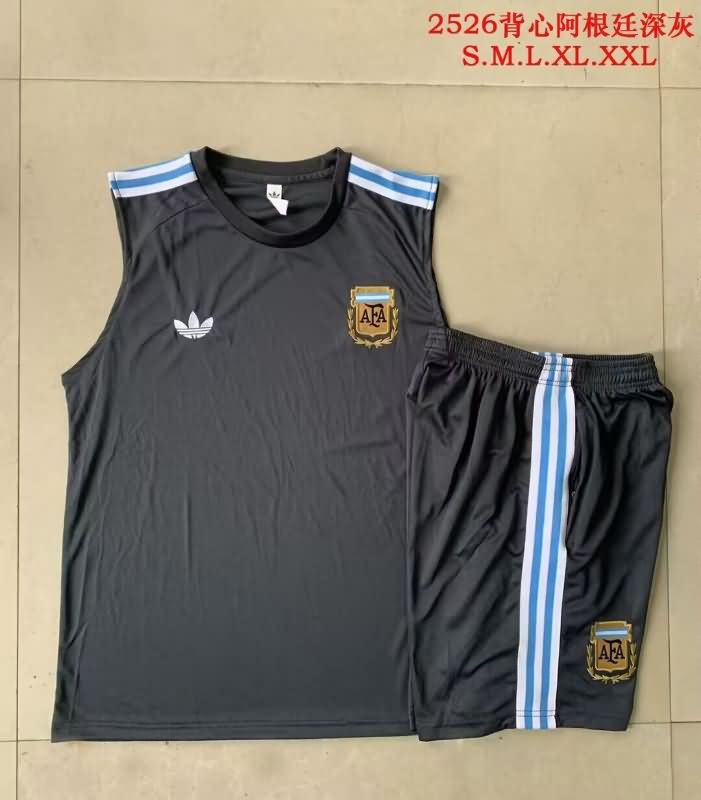 AAA(Thailand) Argentina 2025 Dark Grey Soccer Training Sets AAA(Thailand) Argentina 2025 Dark Grey Soccer Training Sets