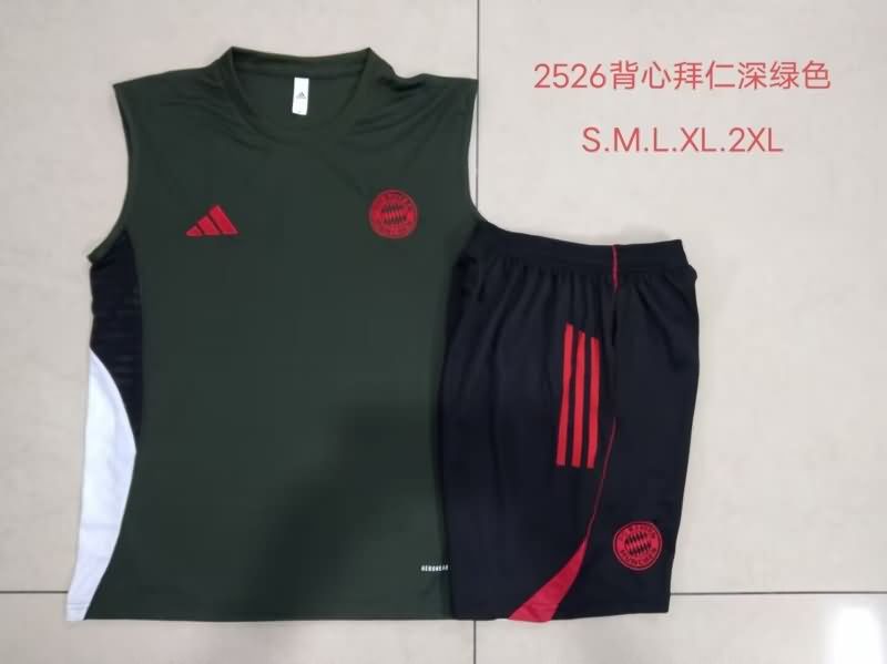 AAA(Thailand) Bayern Munich 25/26 Dark Green Soccer Training Sets 02 AAA(Thailand) Bayern Munich 25/26 Dark Green Soccer Training Sets 02