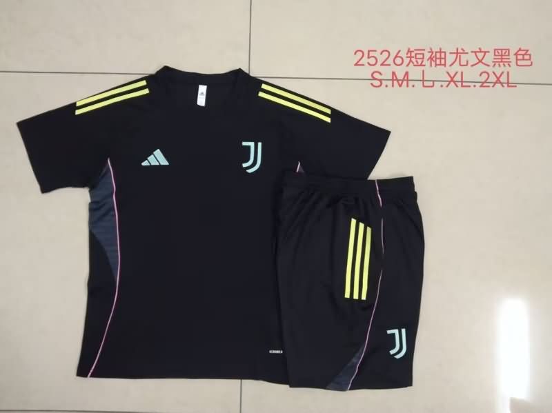 AAA(Thailand) Juventus 25/26 Black Soccer Training Sets AAA(Thailand) Juventus 25/26 Black Soccer Training Sets