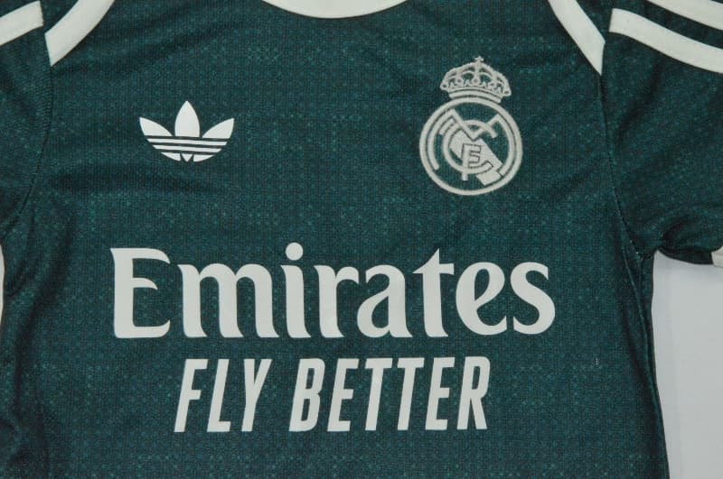 AAA(Thailand) Real Madrid 26/27 Away Baby Soccer Jerseys