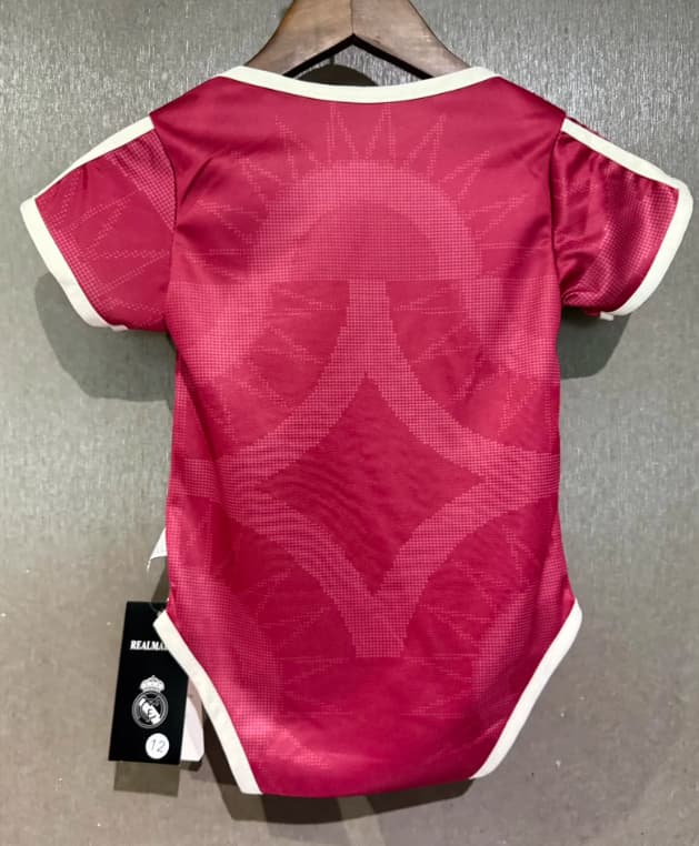AAA(Thailand) Real Madrid 26/27 Third Baby Soccer Jerseys