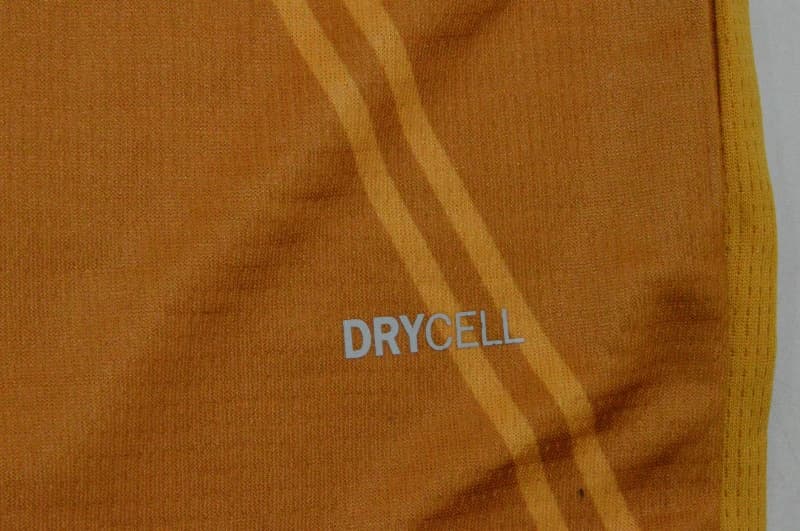 AAA(Thailand) AC Milan 26/27 Goalkeeper Yellow Soccer Jersey