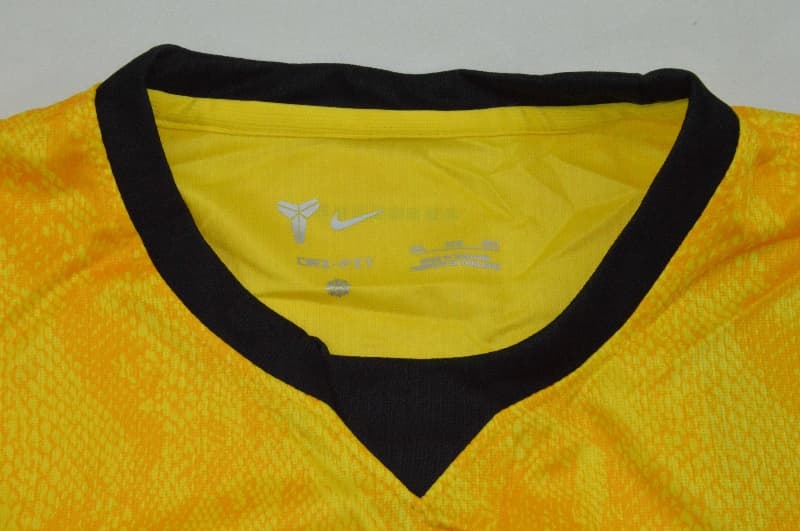 AAA(Thailand) Barcelona 26/27 Goalkeeper Yellow Soccer Jersey