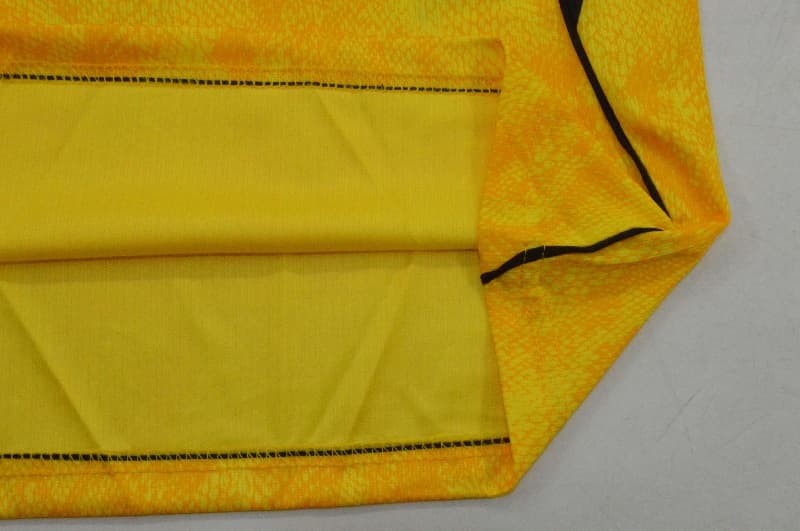 AAA(Thailand) Barcelona 26/27 Goalkeeper Yellow Soccer Jersey