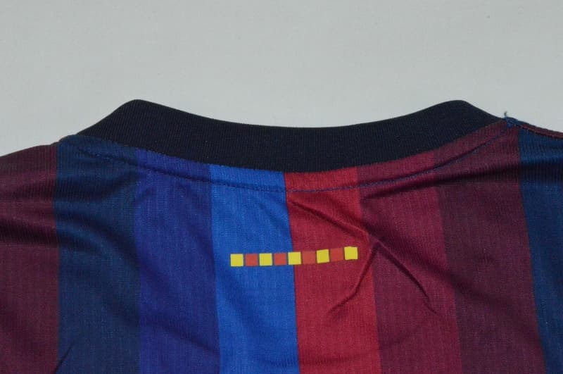 AAA(Thailand) Barcelona 26/27 Home Long Sleeve Soccer Jersey