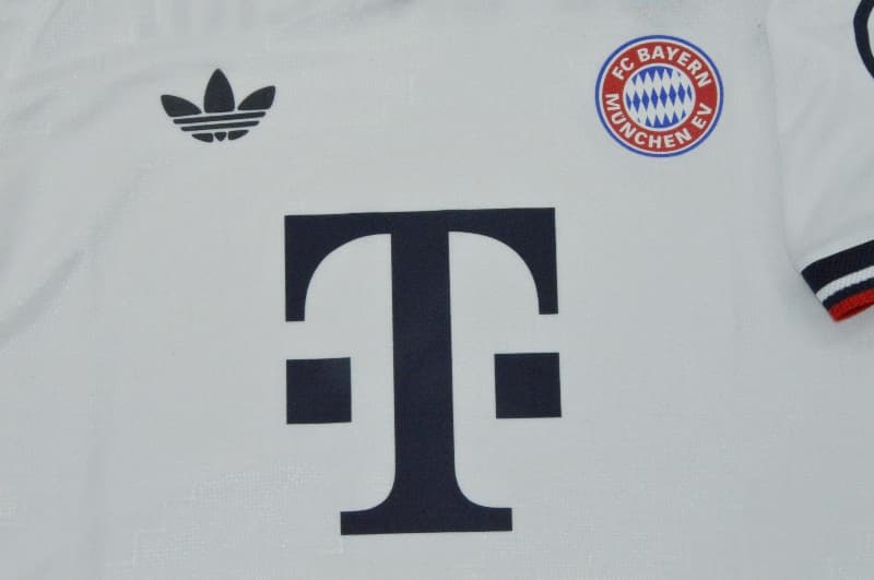 AAA(Thailand) Bayern Munich 26/27 Away Soccer Jersey (Player)
