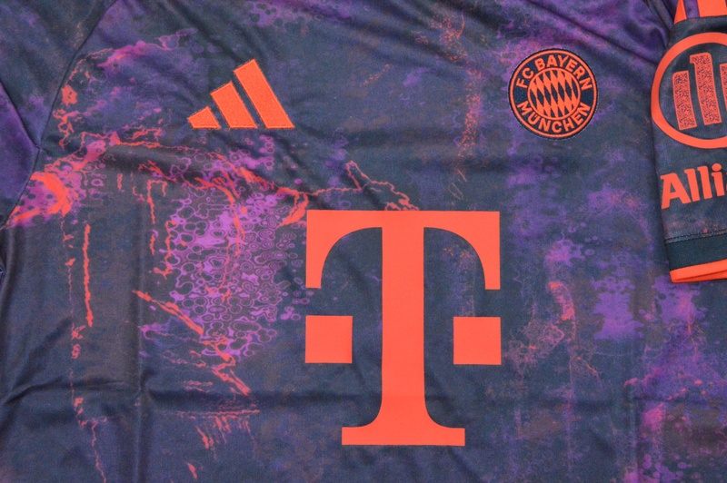 AAA(Thailand) Bayern Munich 26/27 Third Soccer Jersey