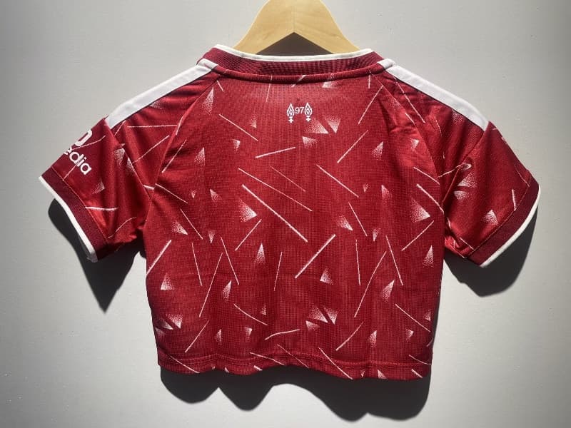 AAA(Thailand) Liverpool 26/27 Home Women Cropped MLB Soccer Jersey