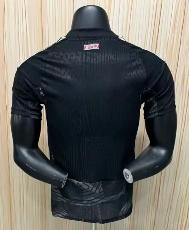 AAA(Thailand) Manchester United 26/27 Goalkeeper Black Soccer Jersey (Player)
