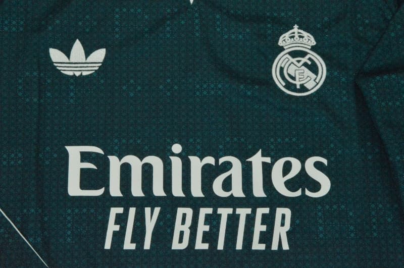 AAA(Thailand) Real Madrid 26/27 Away Long Sleeve Soccer Jersey