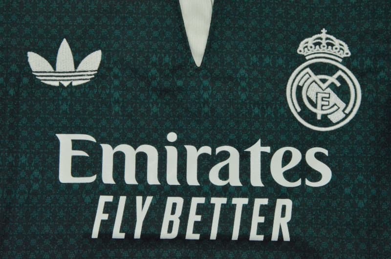 AAA(Thailand) Real Madrid 26/27 Away Women Cropped Soccer Jersey