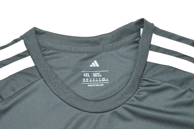 AAA(Thailand) Real Madrid 26/27 Goalkeeper Black Soccer Jersey
