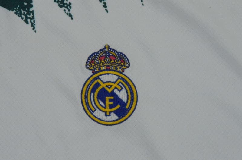 AAA(Thailand) Real Madrid 26/27 Training Soccer Jersey 02