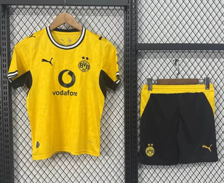 Dortmund 26/27 Kids Home Soccer Jersey And Shorts (Leaked) Dortmund 26/27 Kids Home Soccer Jersey And Shorts (Leaked)