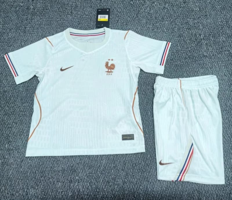 France 2026 Kids World Cup Away Soccer Jersey And Shorts (Player) France 2026 Kids World Cup Away Soccer Jersey And Shorts (Player)