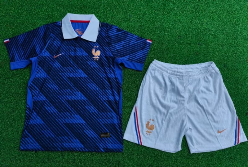France 2026 Kids World Cup Home Soccer Jersey And Shorts (Player) France 2026 Kids World Cup Home Soccer Jersey And Shorts (Player)