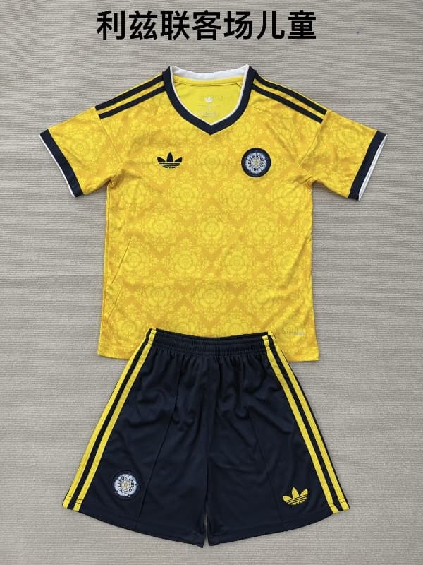 Leeds United 26/27 Kids Away Soccer Jersey And Shorts