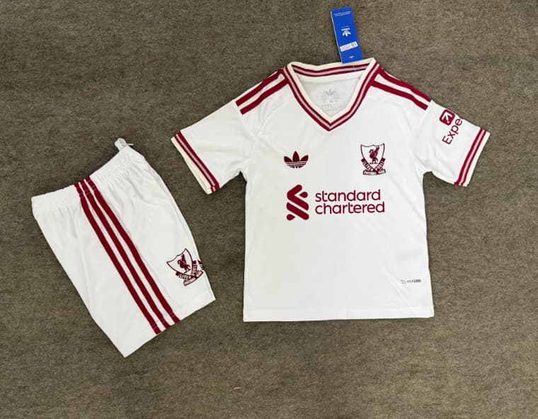 Liverpool 26/27 Kids Away Soccer Jersey And Shorts (Leaked) Liverpool 26/27 Kids Away Soccer Jersey And Shorts (Leaked)