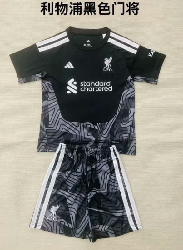 Liverpool 26/27 Kids Goalkeeper Black Soccer Jersey And Shorts Liverpool 26/27 Kids Goalkeeper Black Soccer Jersey And Shorts