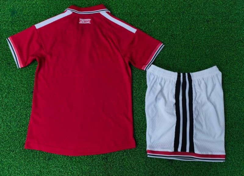 Manchester United 26/27 Kids Home Soccer Jersey And Shorts (Player)