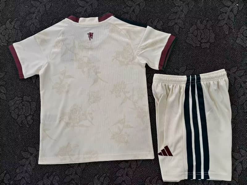Manchester United 26/27 Kids Third Soccer Jersey And Shorts