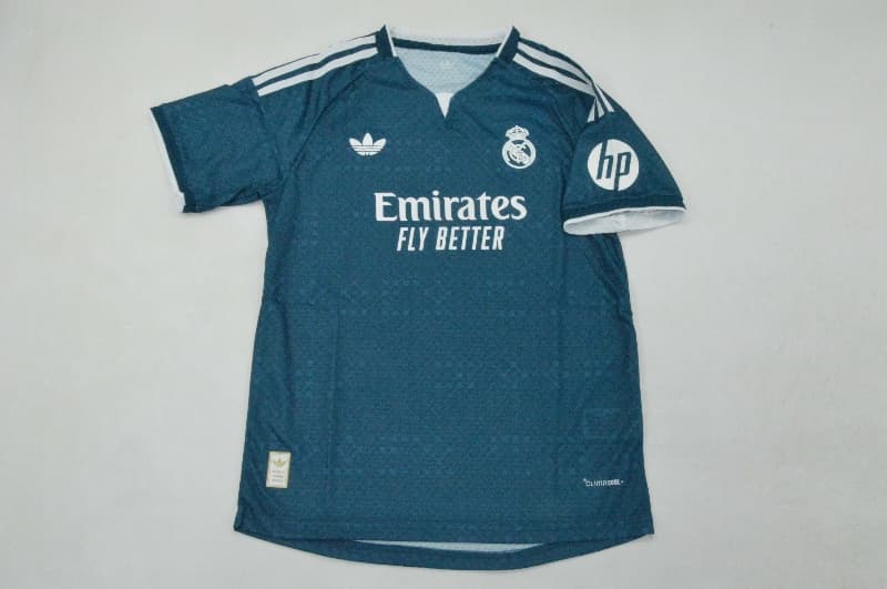 Real Madrid 26/27 Kids Away Soccer Jersey And Shorts (Player)