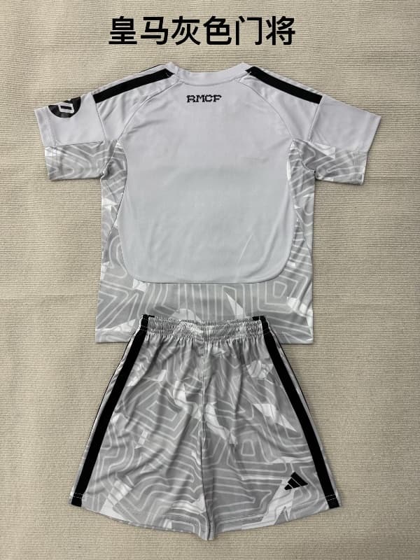 Real Madrid 26/27 Kids Goalkeeper Grey Soccer Jersey And Shorts
