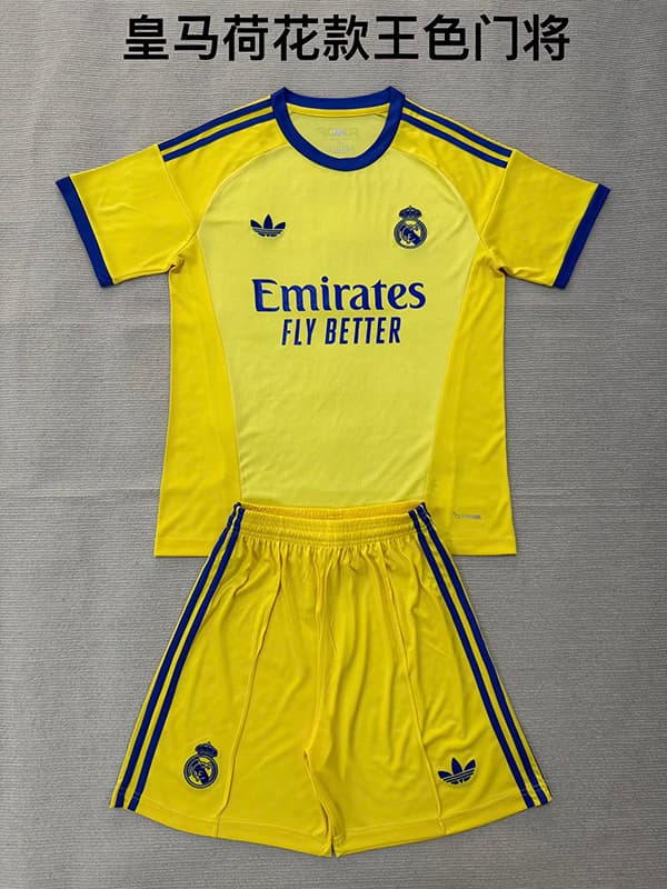 Real Madrid 26/27 Kids Goalkeeper Yellow Soccer Jersey And Shorts