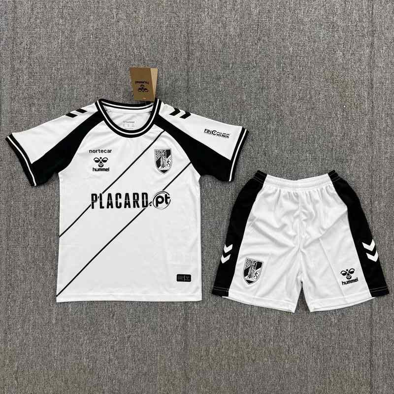 Vitoria S.C. 26/27 Kids Home Soccer Jersey And Shorts Vitoria S.C. 26/27 Kids Home Soccer Jersey And Shorts