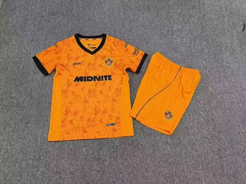 Wolves 26/27 Kids Home Soccer Jersey And Shorts