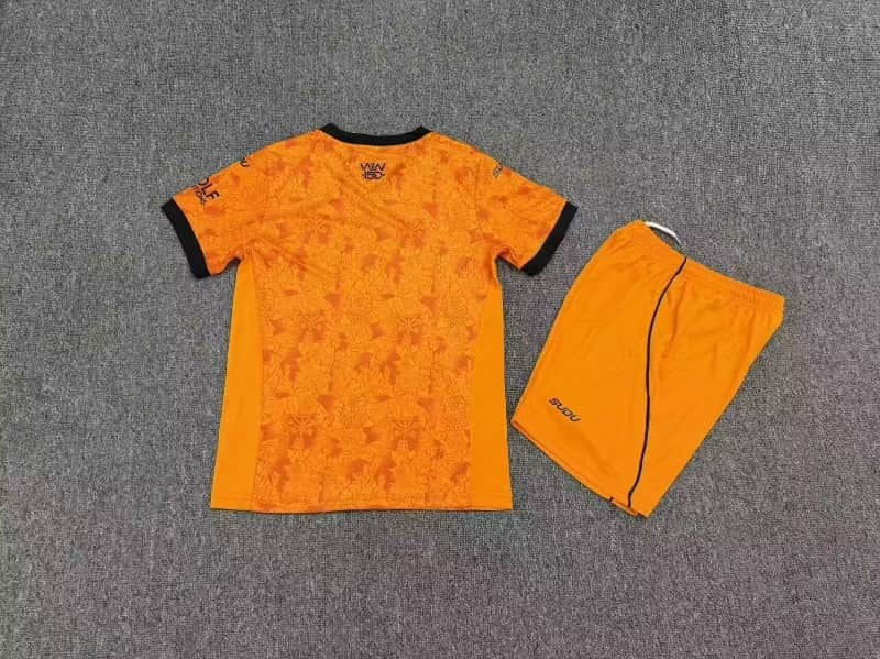 Wolves 26/27 Kids Home Soccer Jersey And Shorts