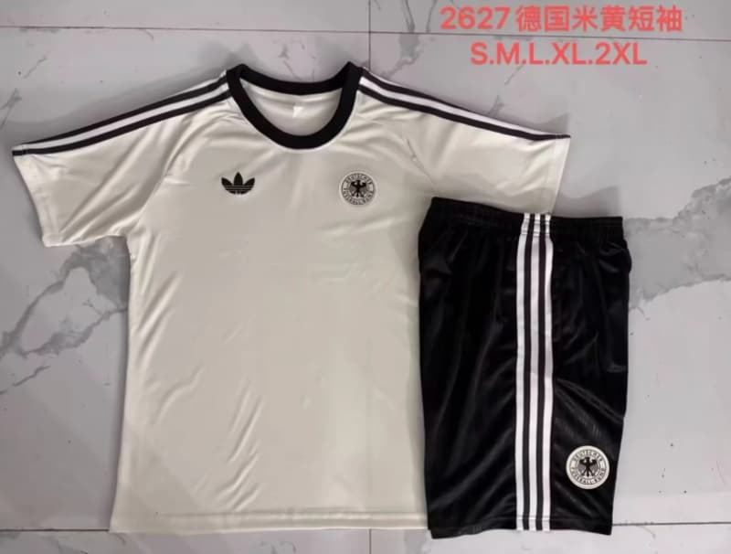 AAA(Thailand) Germany 2026 Light Yellow Soccer Training Sets 02