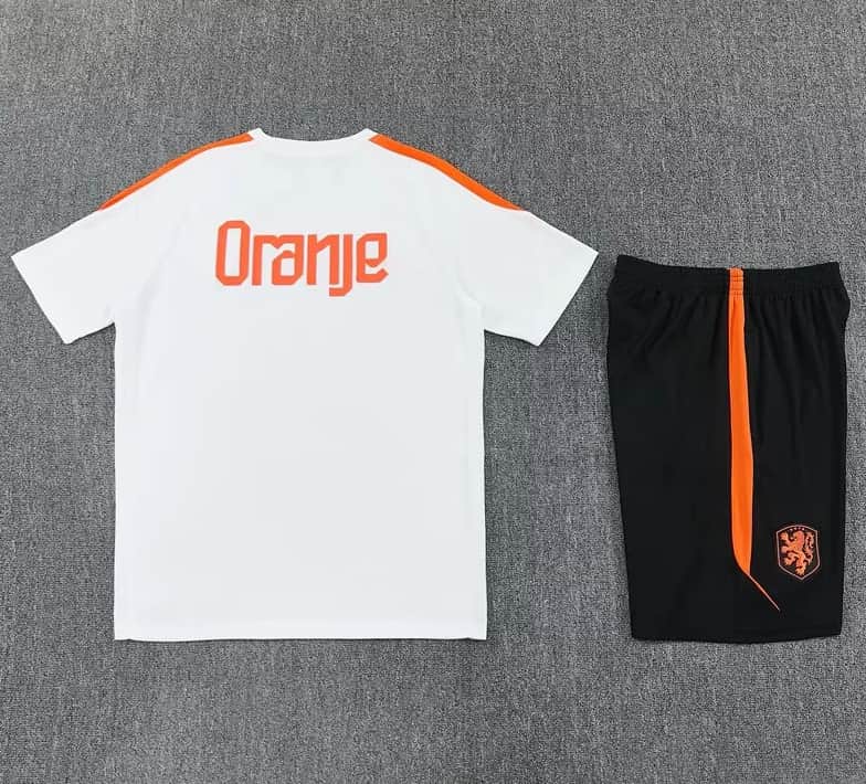 AAA(Thailand) Netherlands 2026 White Soccer Training Sets