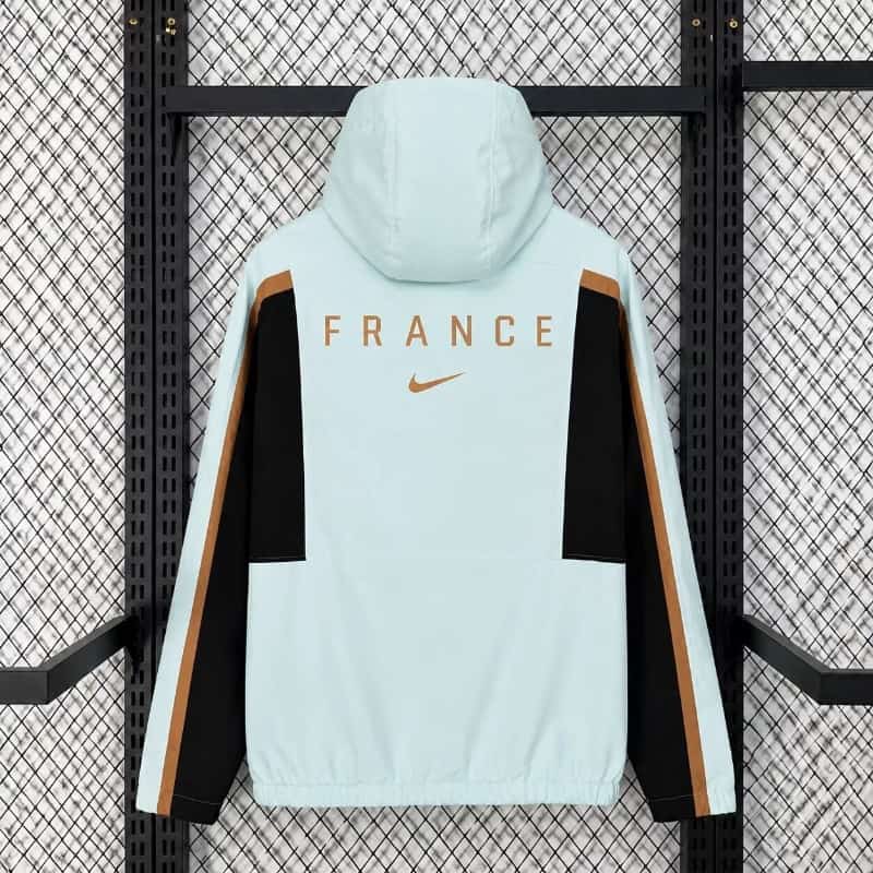 AAA(Thailand) France 2026 Green Soccer Windbreaker