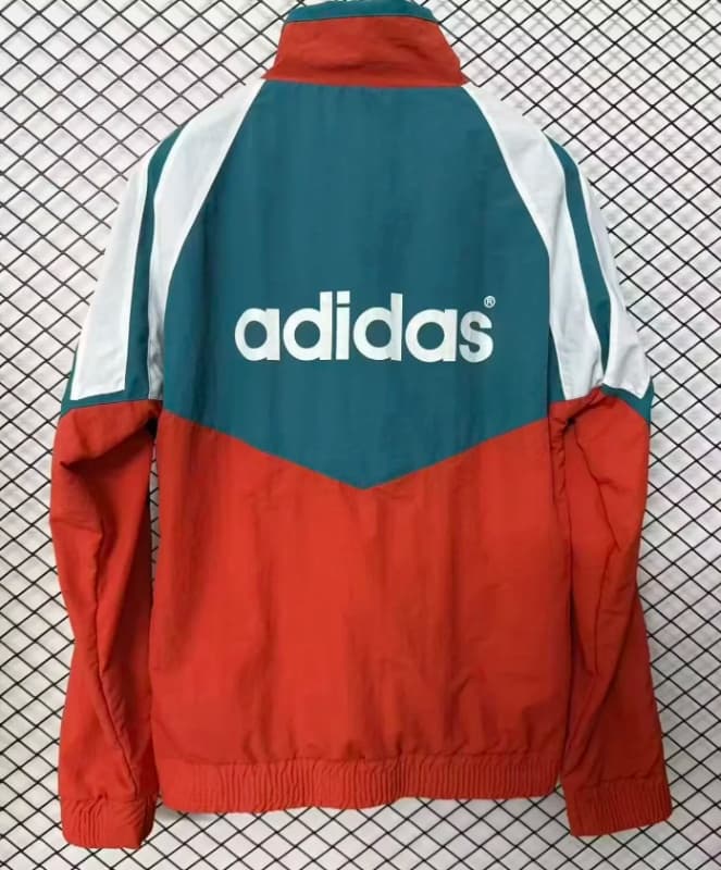 AAA(Thailand) Liverpool 1993 Green Red Soccer Windbreaker