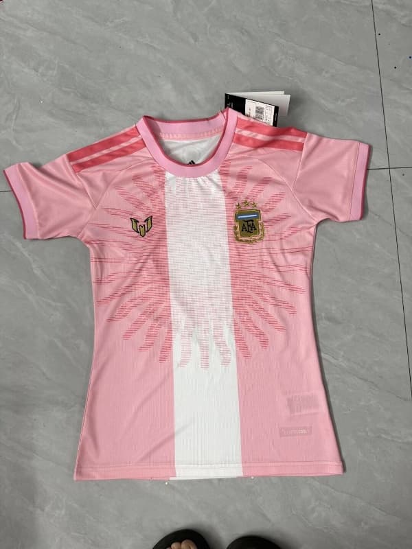 AAA(Thailand) Argentina 2026 MESSI Special Pink Women Soccer Jersey