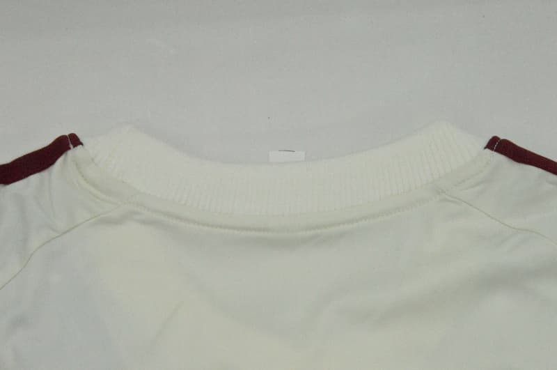 AAA(Thailand) Spain 2026 Training Vest Soccer Jersey 02
