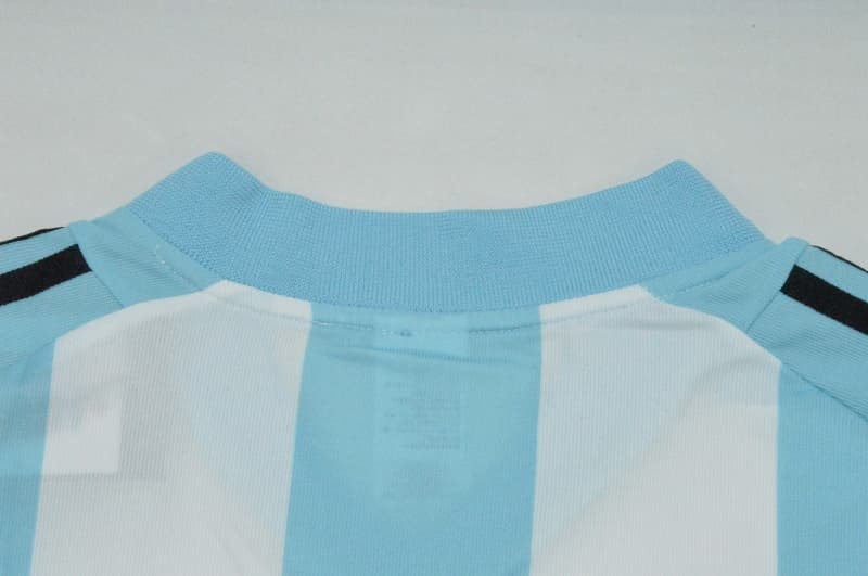 AAA(Thailand) Argentina 2002 Home Retro Soccer Jersey