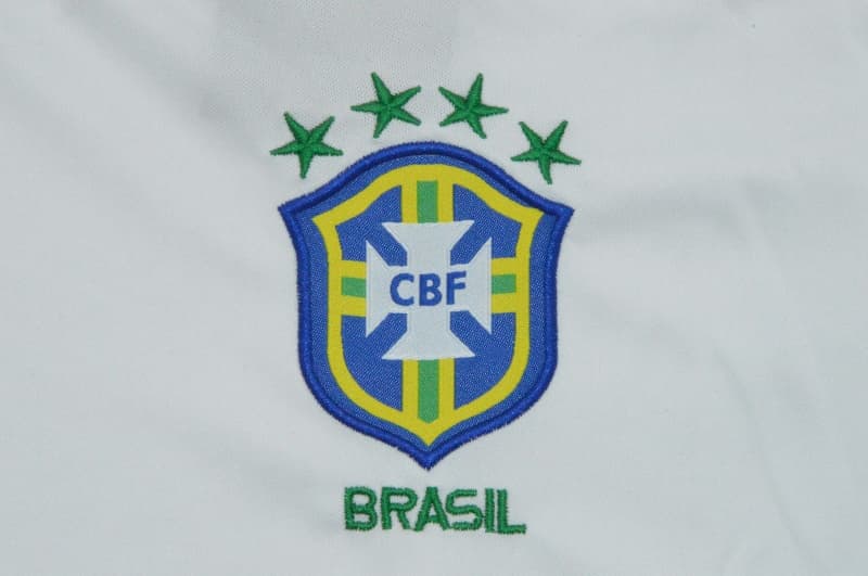 AAA(Thailand) Brazil 1998 Goalkeeper White Retro Long Sleeve Soccer Jersey