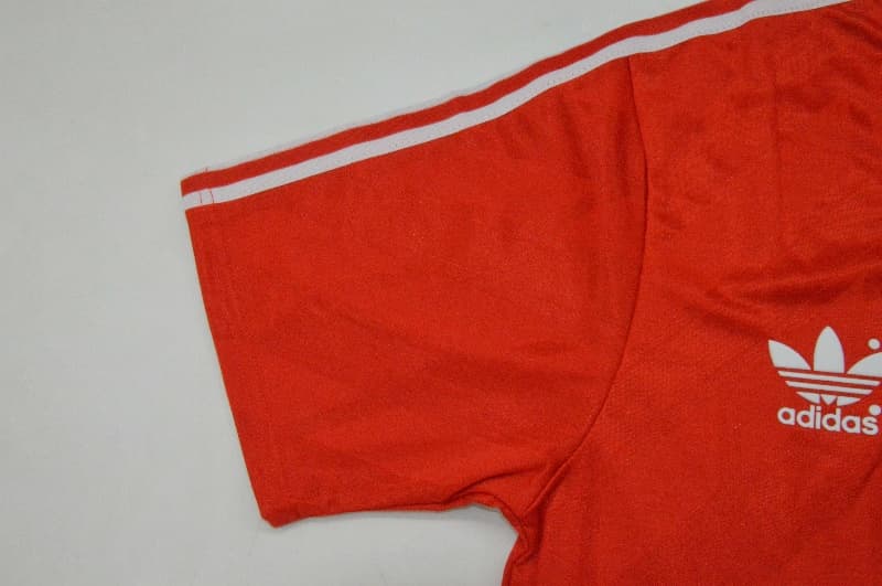 AAA(Thailand) CCCP 1986 Home Retro Soccer Jersey
