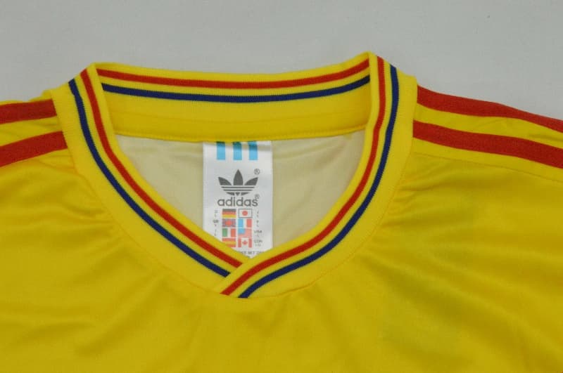 AAA(Thailand) Colombia 1990 Home Retro Long Sleeve Soccer Jersey