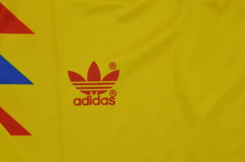 AAA(Thailand) Colombia 1990 Home Retro Long Sleeve Soccer Jersey