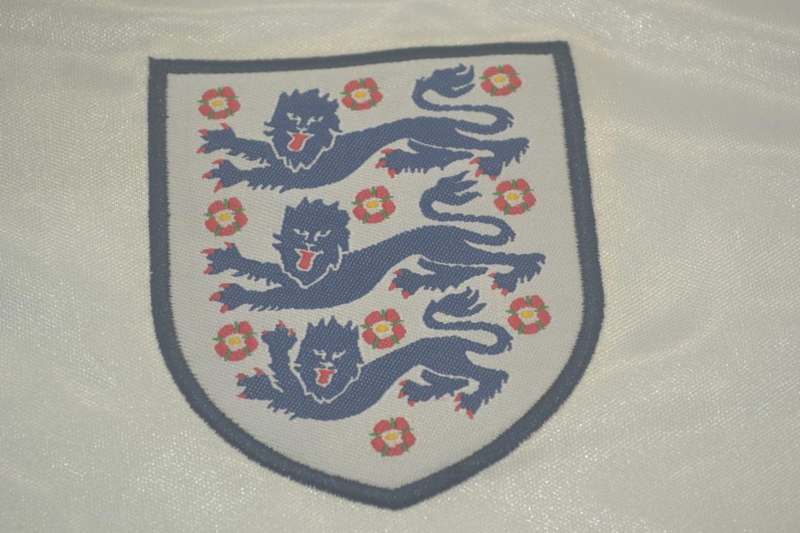 AAA(Thailand) England 1989 Home Retro Soccer Jersey