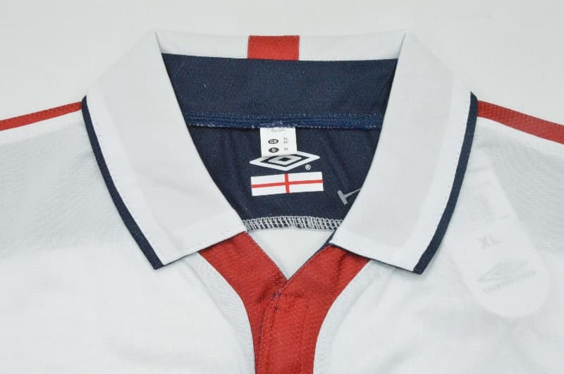 AAA(Thailand) England 2004 Home Long Sleeve Retro Soccer Jersey