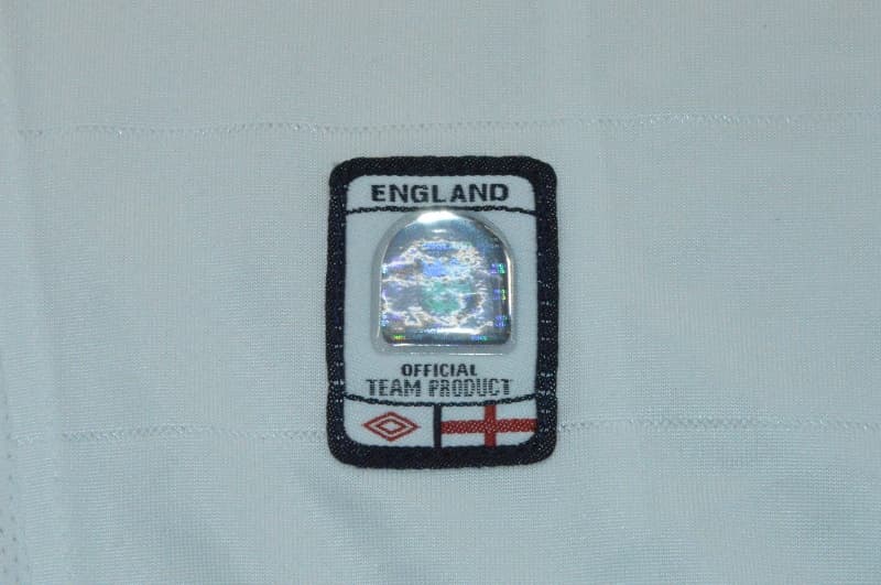 AAA(Thailand) England 2004 Home Long Sleeve Retro Soccer Jersey