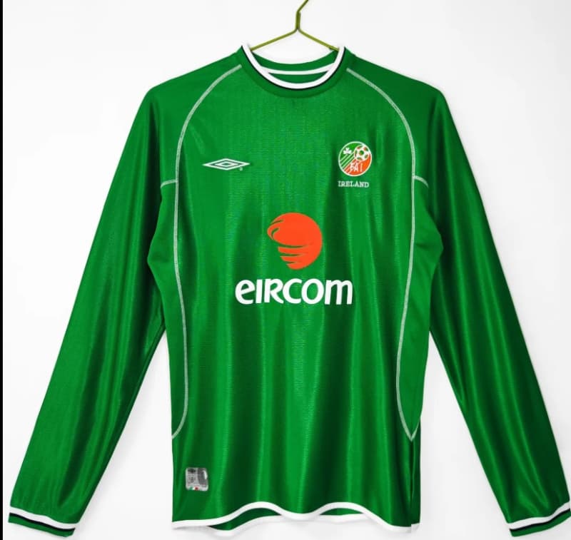 AAA(Thailand) Ireland 2002 Home Retro Long Sleeve Soccer Jersey