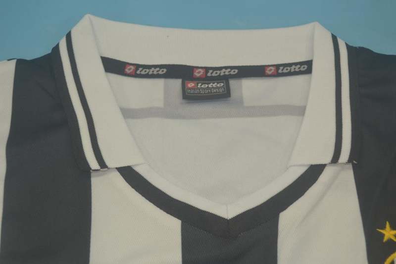 AAA(Thailand) Juventus 2001/02 Home Retro Soccer Jersey