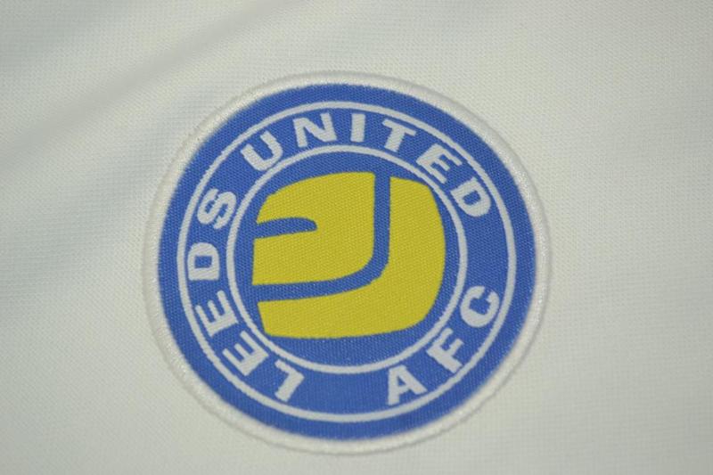 AAA(Thailand) Leeds United 1976/77 Home Retro Soccer Jersey