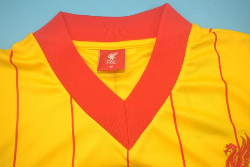 AAA(Thailand) Liverpool 1981/84 Away Retro Soccer Jersey